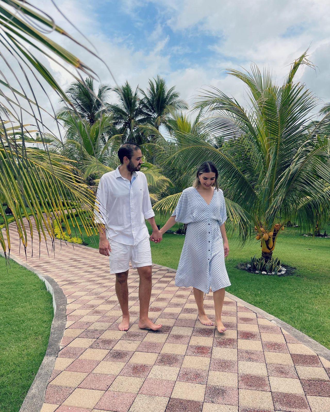 The Wedding Website of Gabriela García and Jose Forno