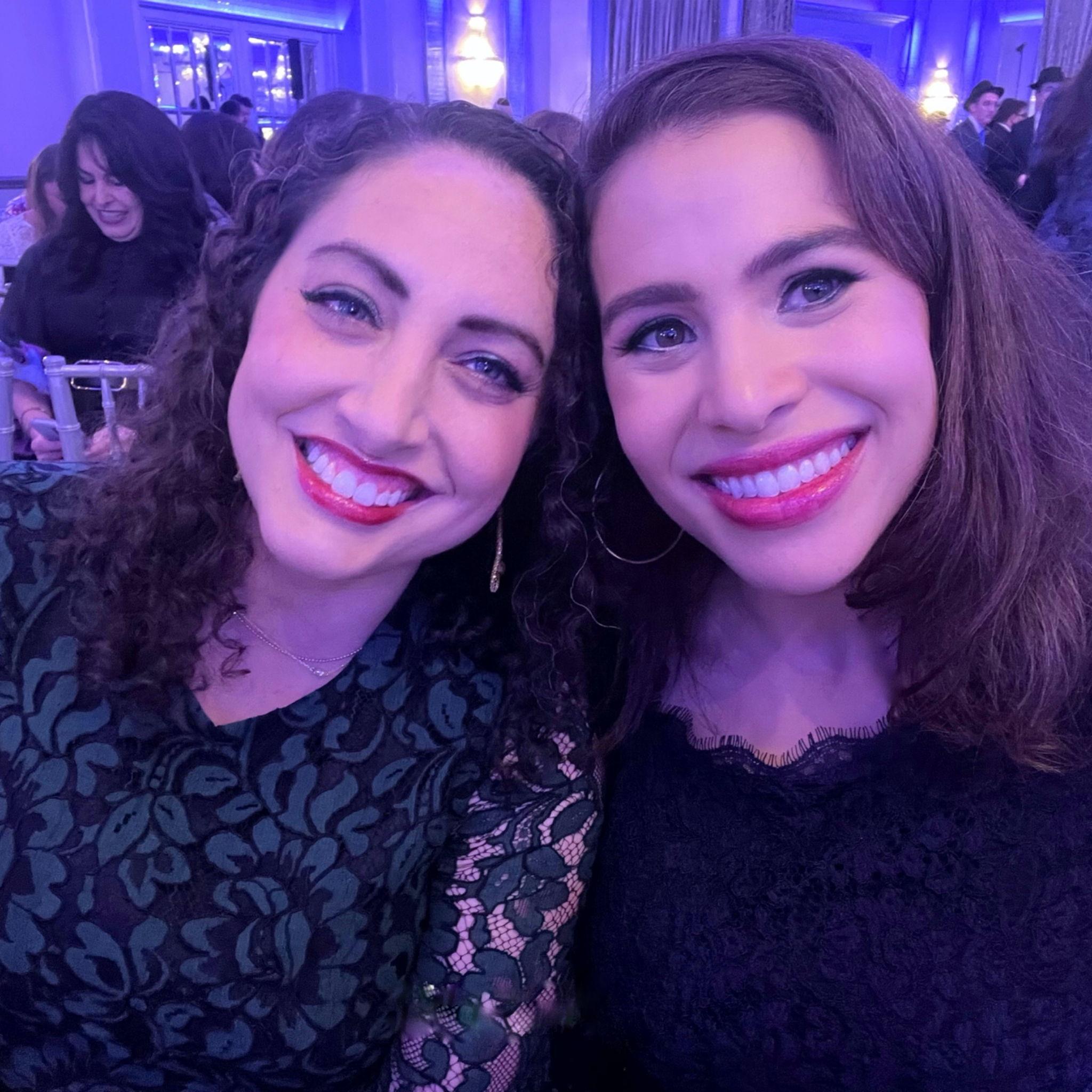 nothing to see here, just a lesbian couple at a yeshivish wedding in the five towns