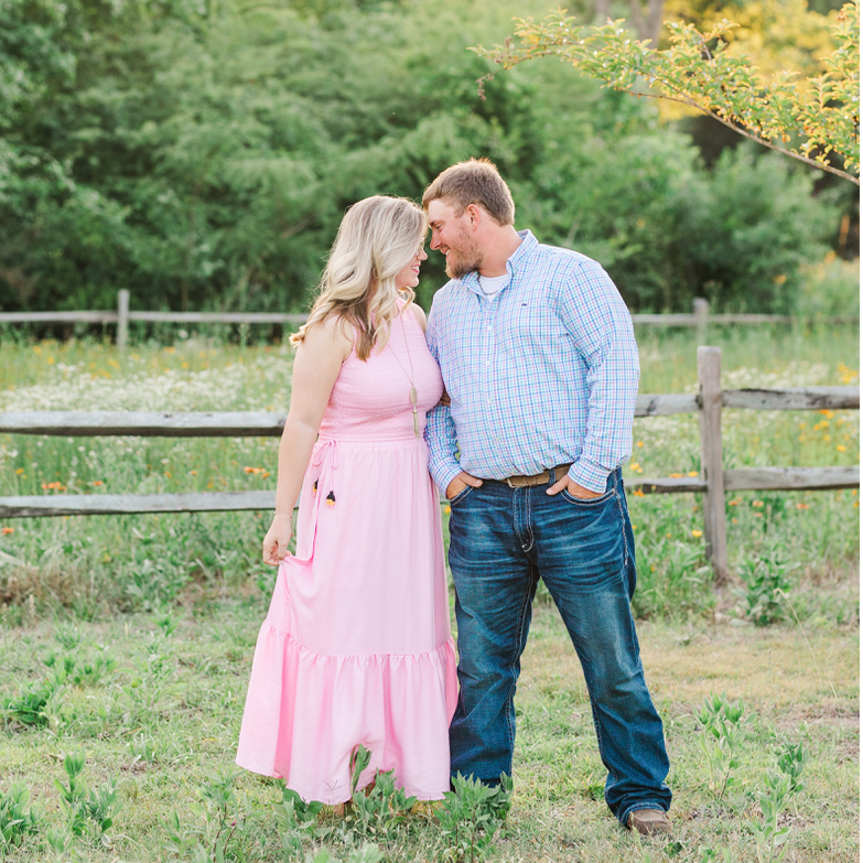 Engagement Pictures!! May, 2021