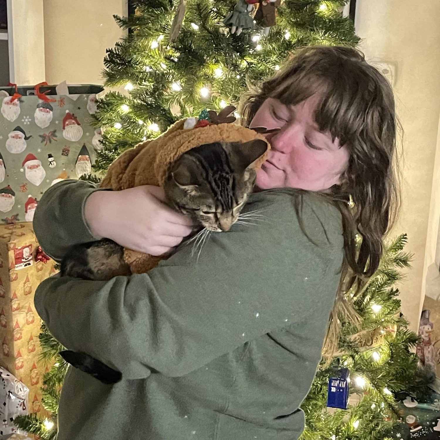 We tried our best to get family pictures. It didn't work out.