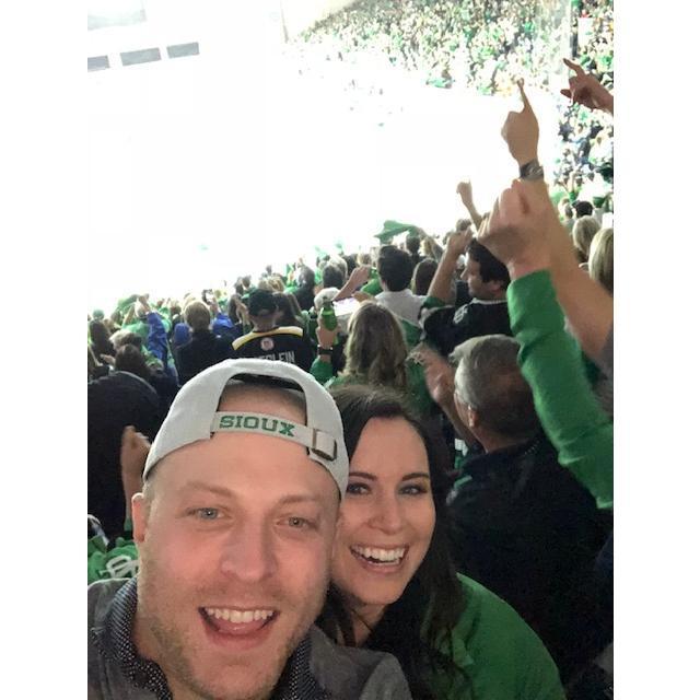 UND Win in Vegassss