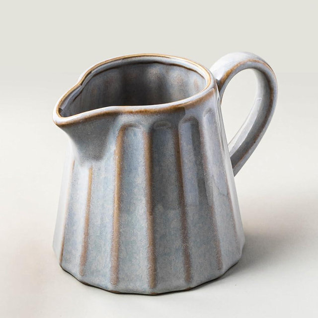 YHOJOY Ceramic Creamer Pitcher,17 Oz Coffee Creamer Container with Handle, Small Milk Pitcher Pourer for Sauces, Salad, Gray