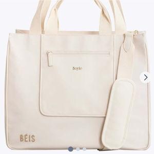 BÉIS 'The East To West Tote' in Beige; Personalized, Front, Galter, Camel, BOYLE- Recycled Travel Tote Bag