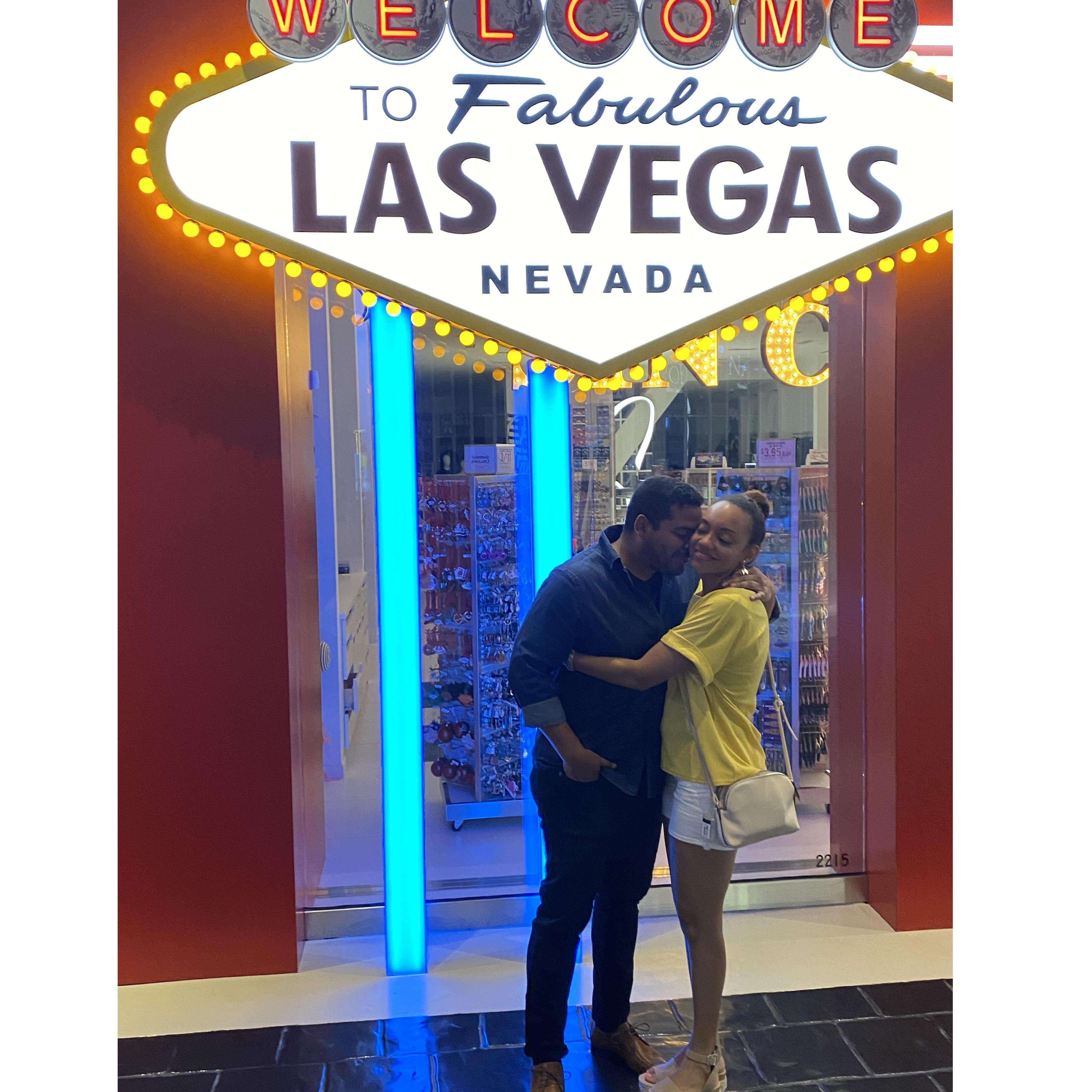 Las Vegas, July 2021. Road trip under Covid!

Las Vegas, julio de 2021. ¡Viaje por carretera bajo un alto índice de Covid en el suroeste de EEUU!