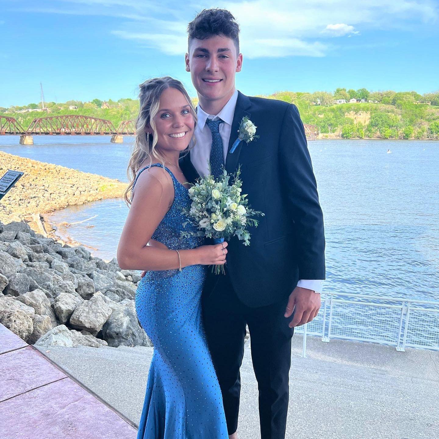 Prom!