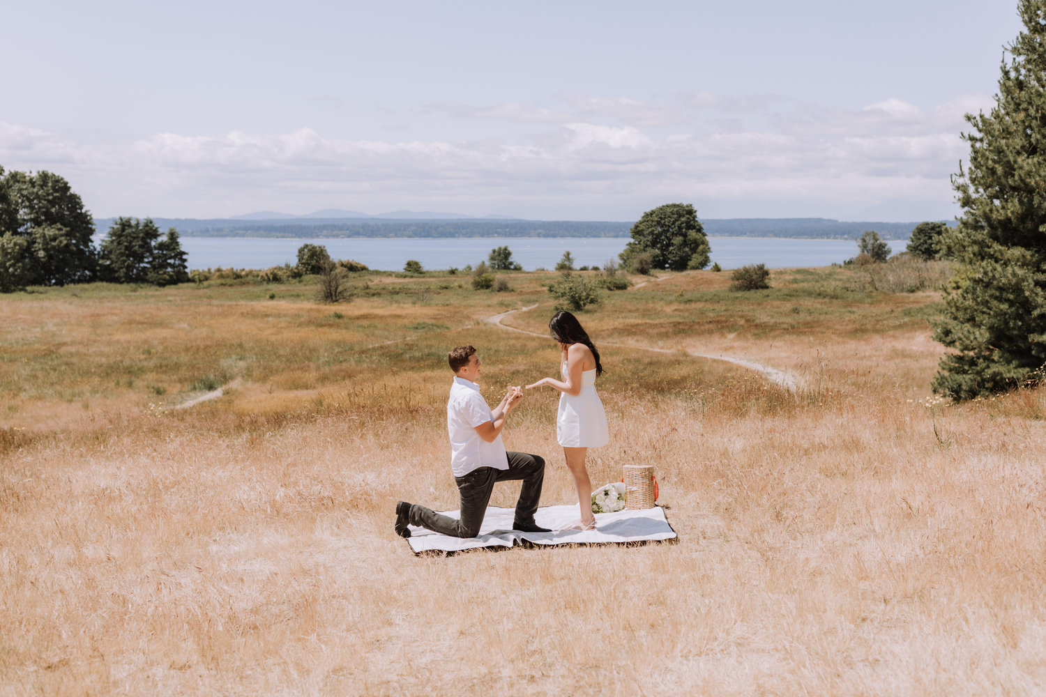 The Wedding Website of Eleanor Gilbert and Peyton Carpenter