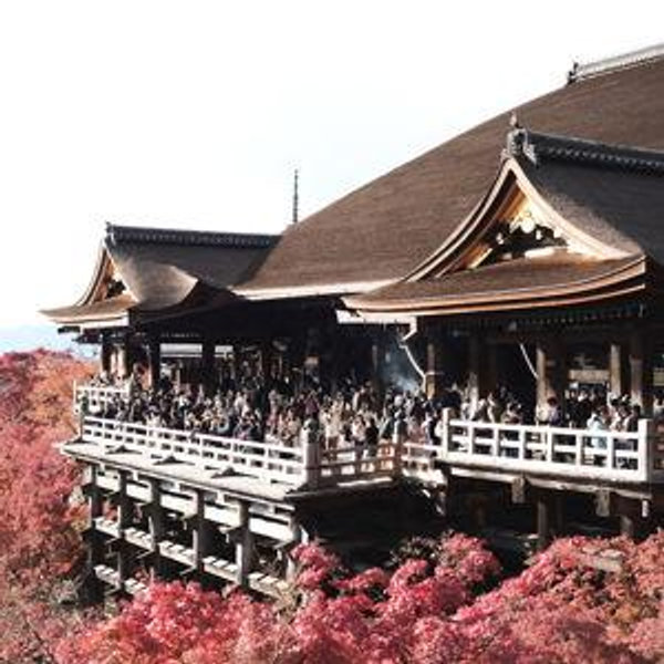 Visit Kiyomizu-dera