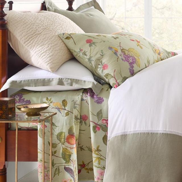 Chelsea Garden Relaxed-Linen Sheets (Pillowcases, King)