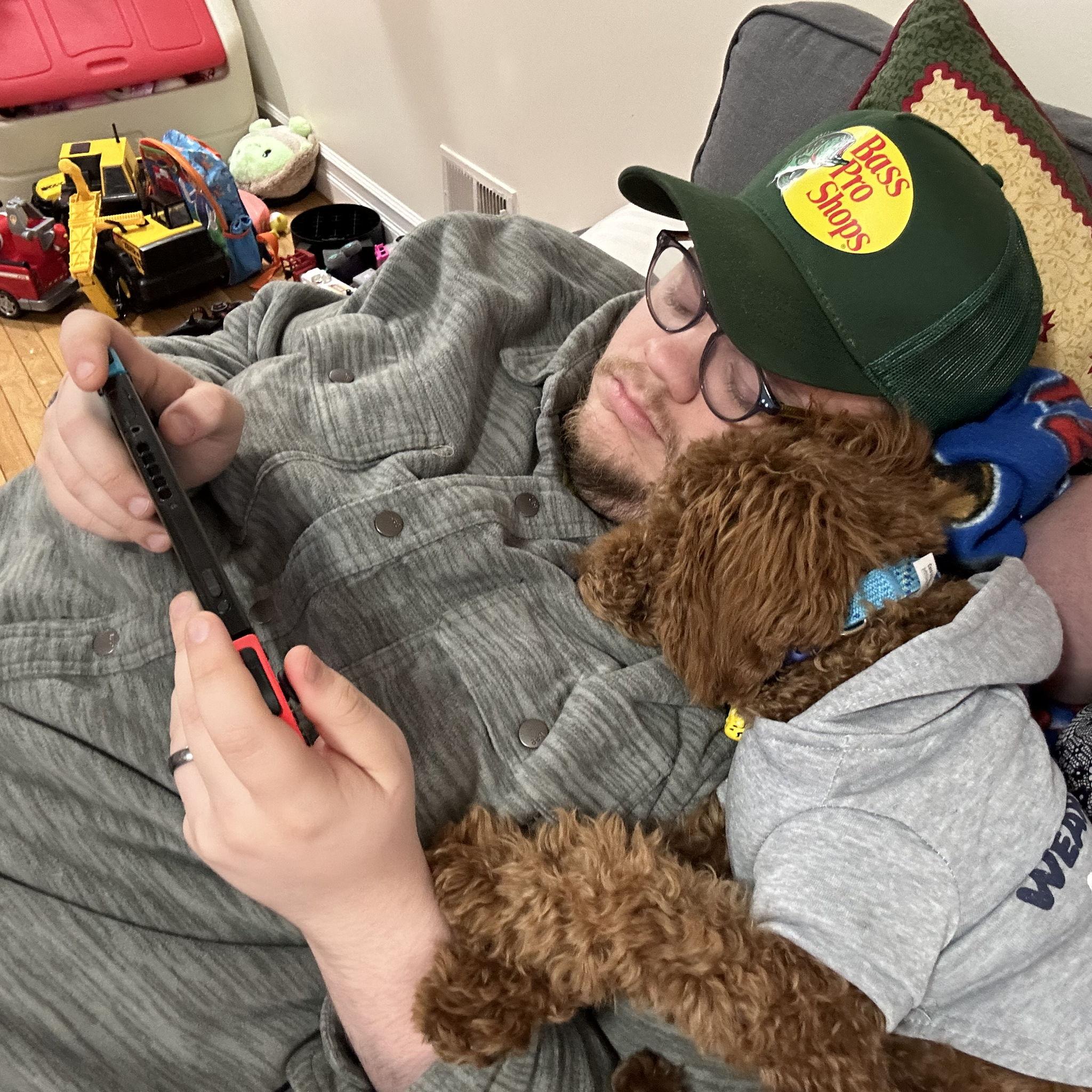 Chili and his dad playing some Pokémon.