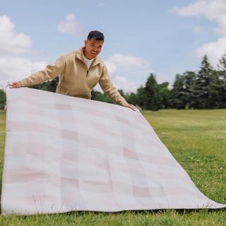 Water-Resistant Outdoor XL Blanket Tote