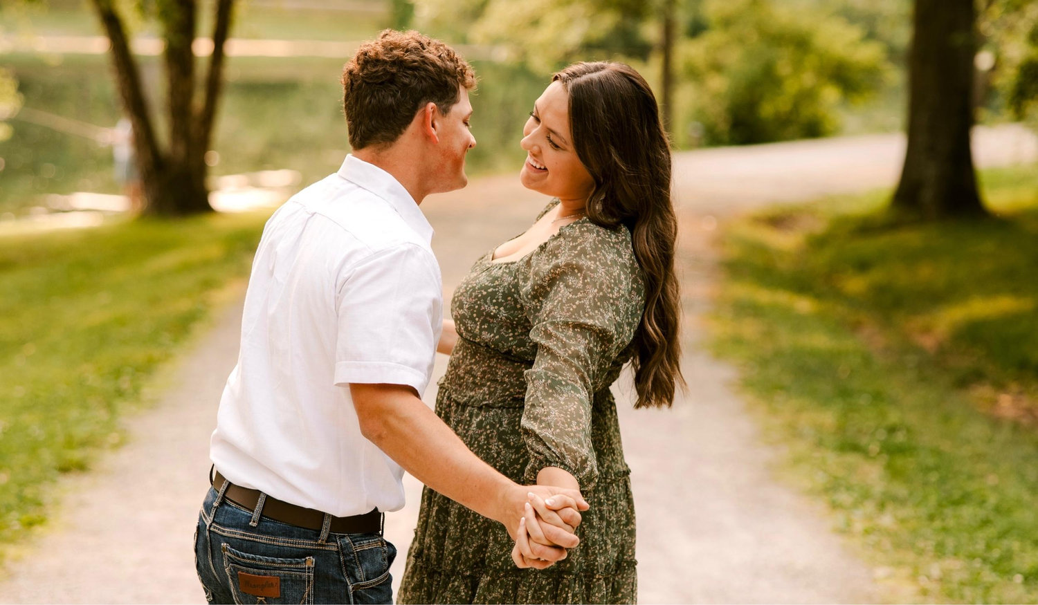 The Wedding Website of Taylor Larimore and Trent Hendricks
