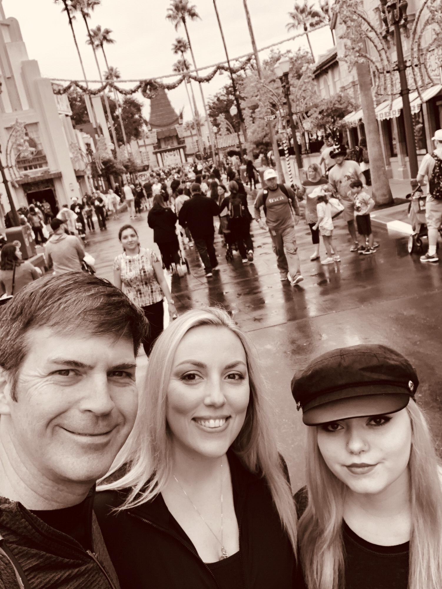 Disney trip ❤️🖤❤️