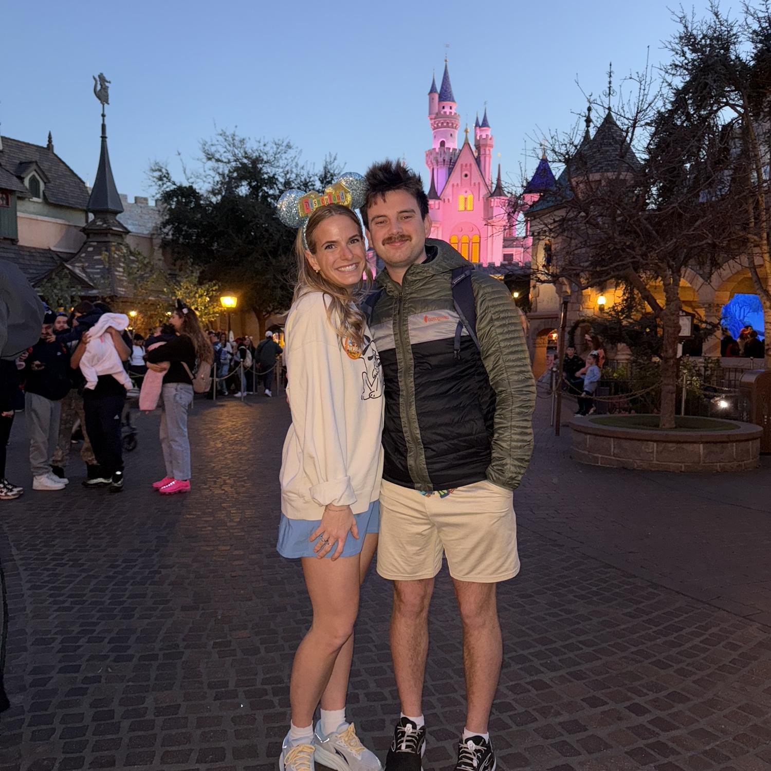 Date in Disneyland!