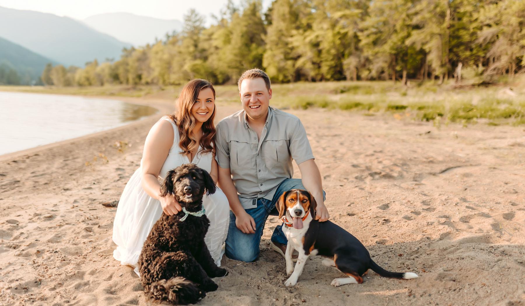 The Wedding Website of Victoria Armstrong and Zach Armstrong