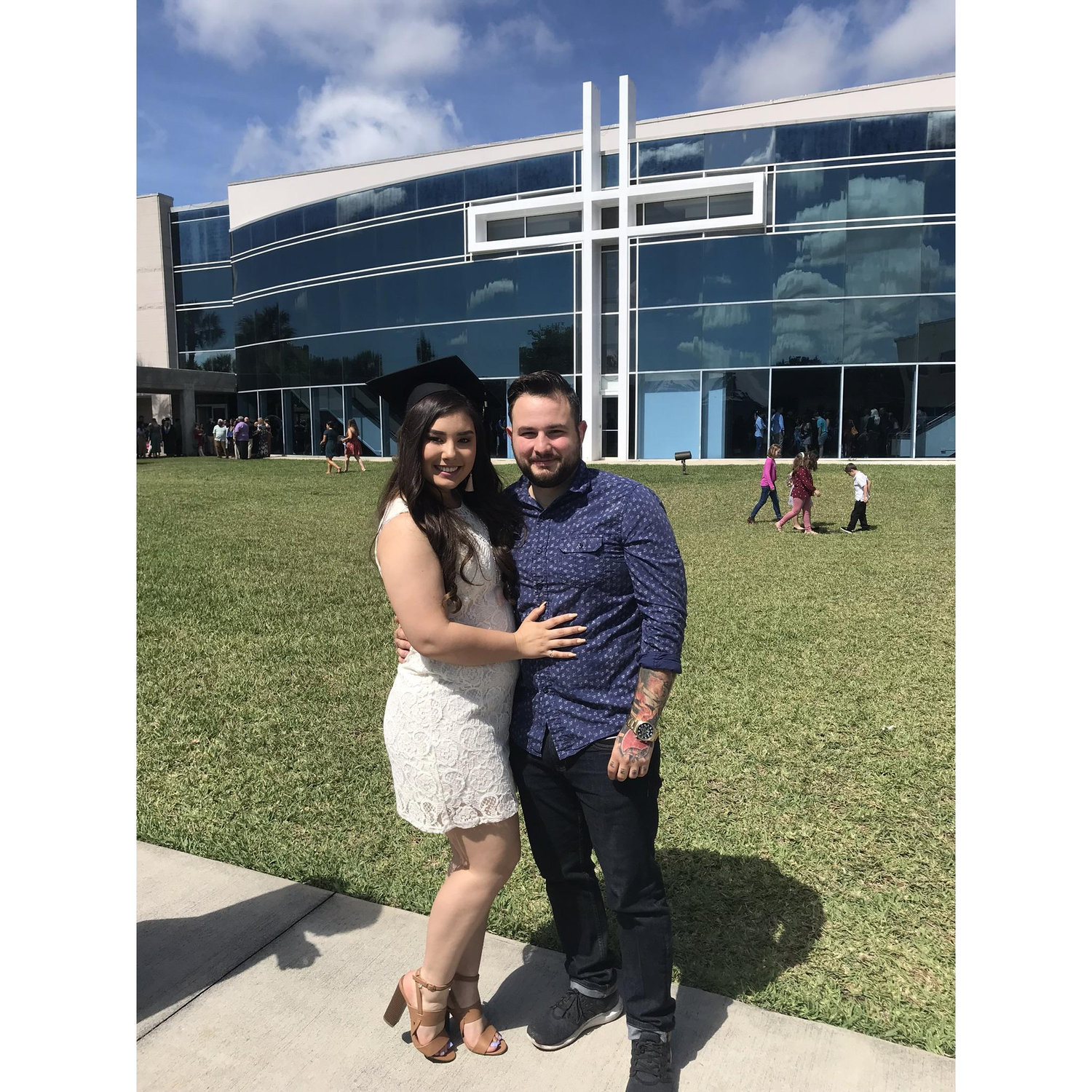 Melody graduated with her Bachelor's in Science with a major in Christian Counseling!