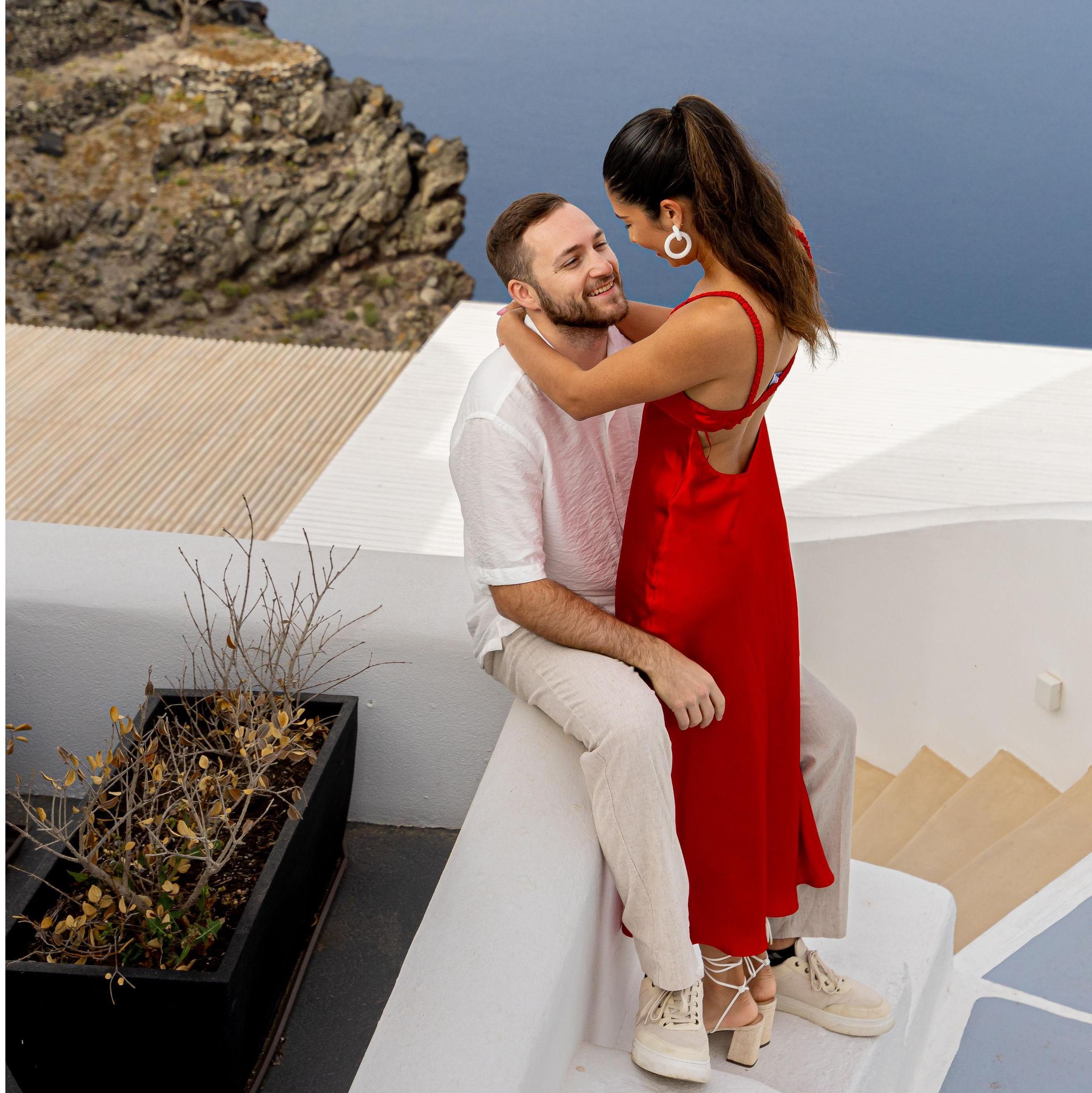 Engagement pictures in Greece!