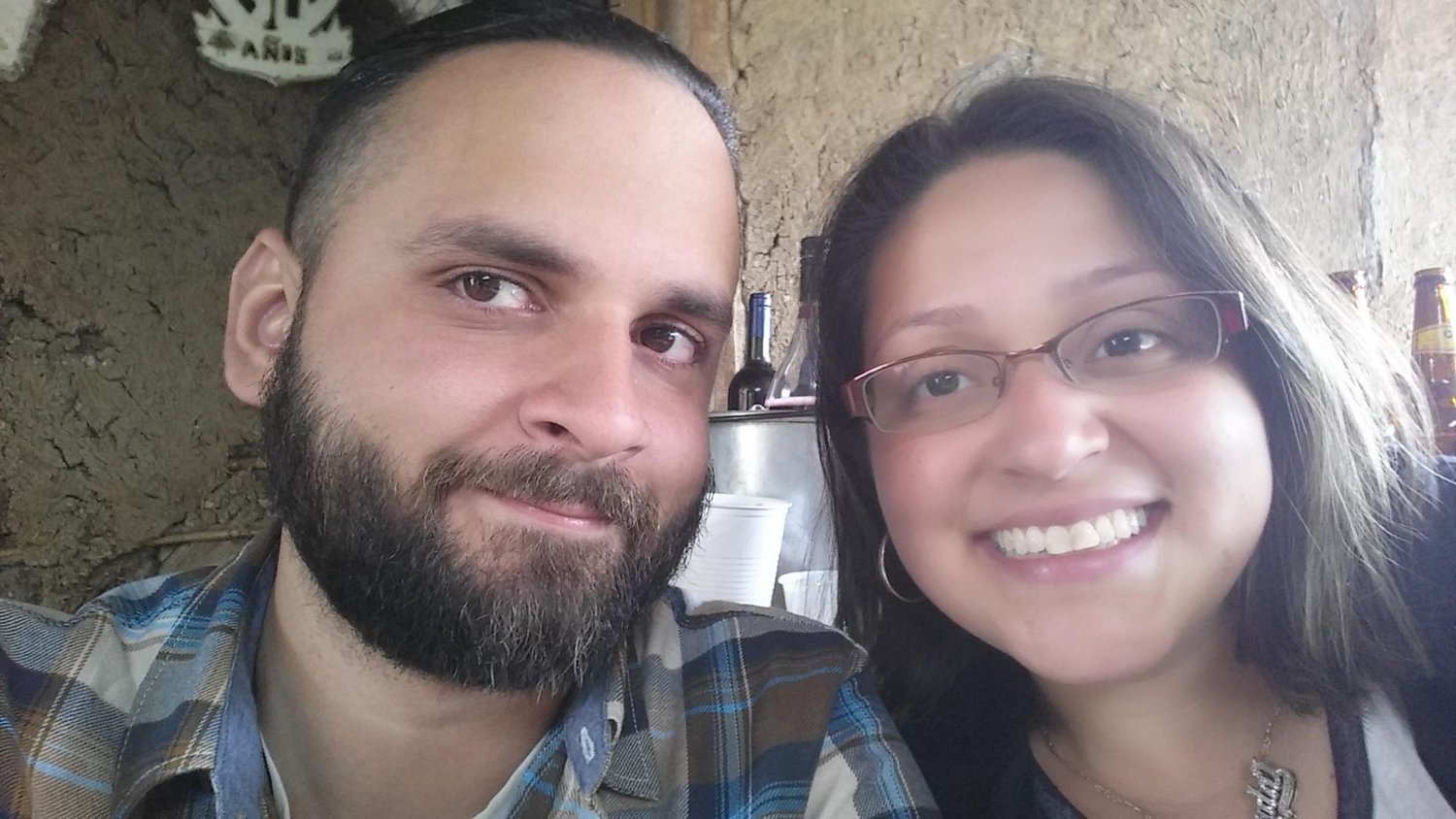 The Wedding Website of Amanda Santiago and Als Brian Urgiles
