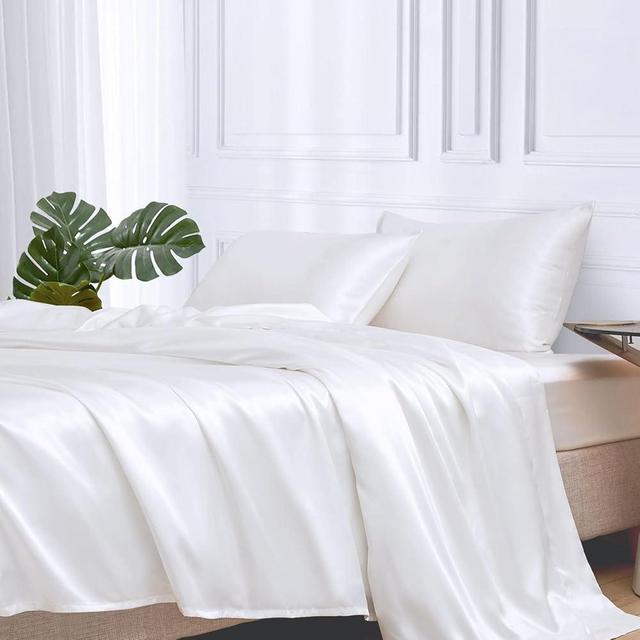 MR&HM Satin Bed Sheets, King Size Sheets Set, 4 Pcs Silky Bedding Set with 15 Inches Deep Pocket for Mattress(King, White)