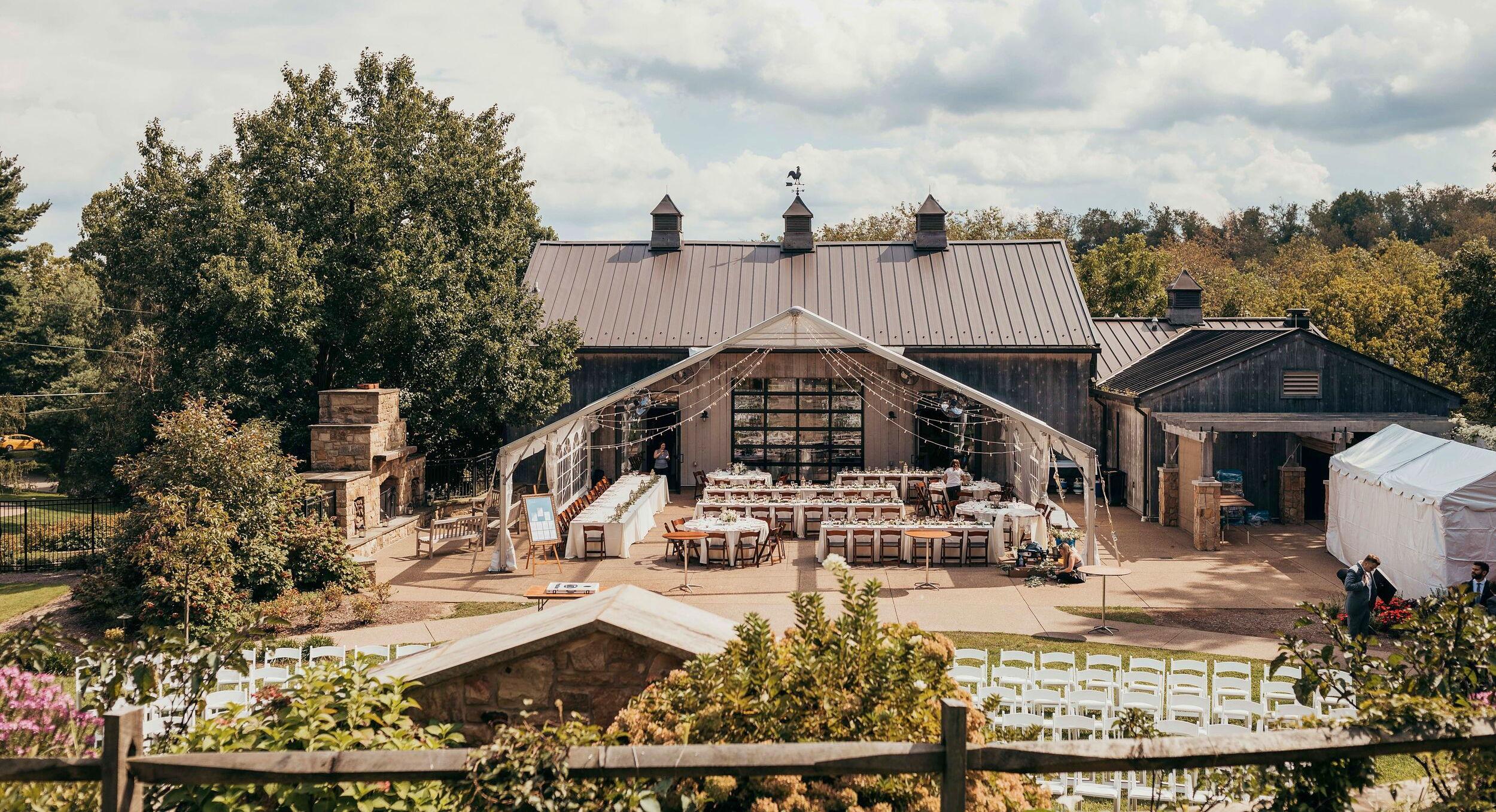 The Wedding Website of Kelly Thompson and Dylan Nessenson