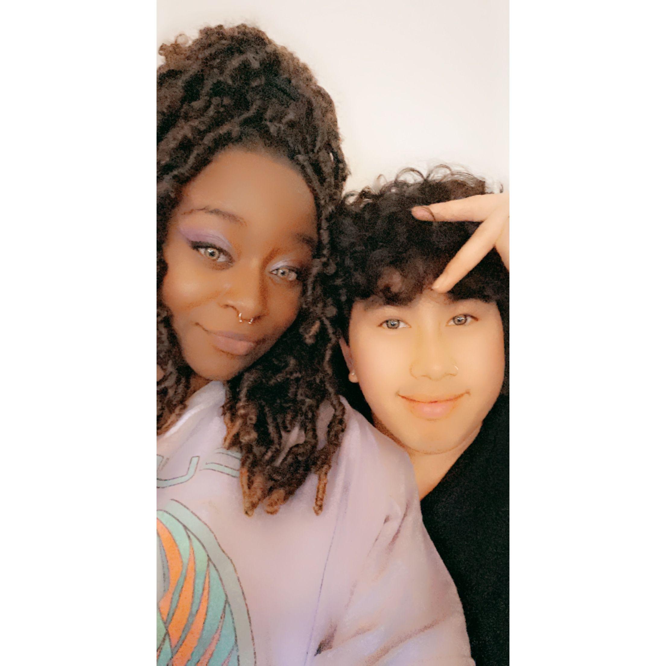 Alexx and Lauren being iconic.