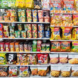Explore Japanese Snacks