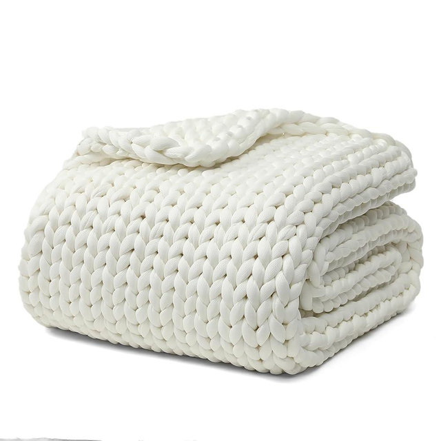 YnM Cooling Chunky Throw Blanket, Medium-Weight, Hand Knitted, Skin Friendly, Ventilated and Breathable, Machine Washable, Home Décor Piece for Couch, Sofa and Bed (White, 60x80 Inch)
