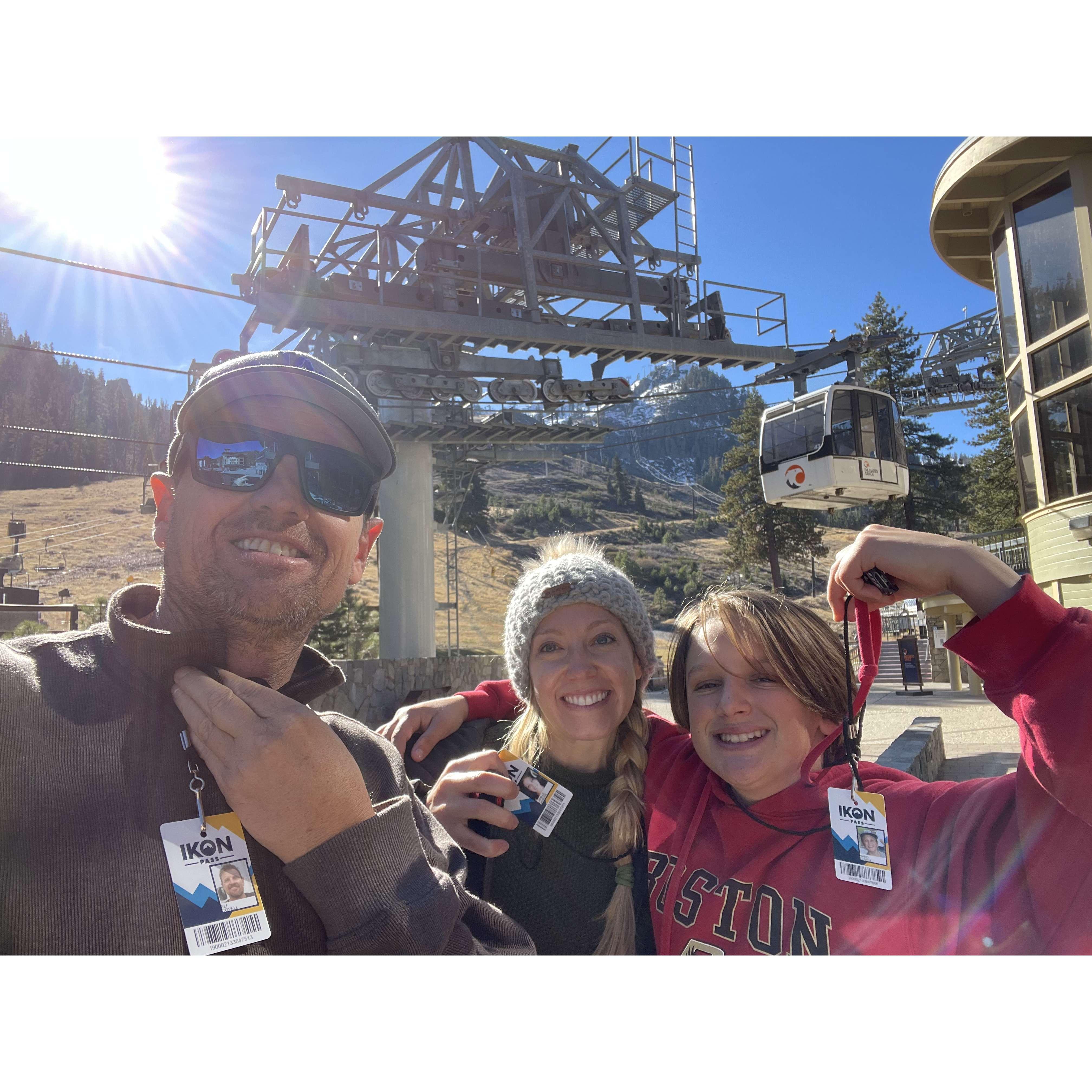 Proposal Day 2021: Picking up ski passes in the deserted Ski Village!