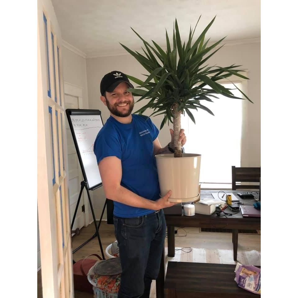 This was the day Tom officially moved to Harrodsburg, and so did his 1,000 plants (which I love!)