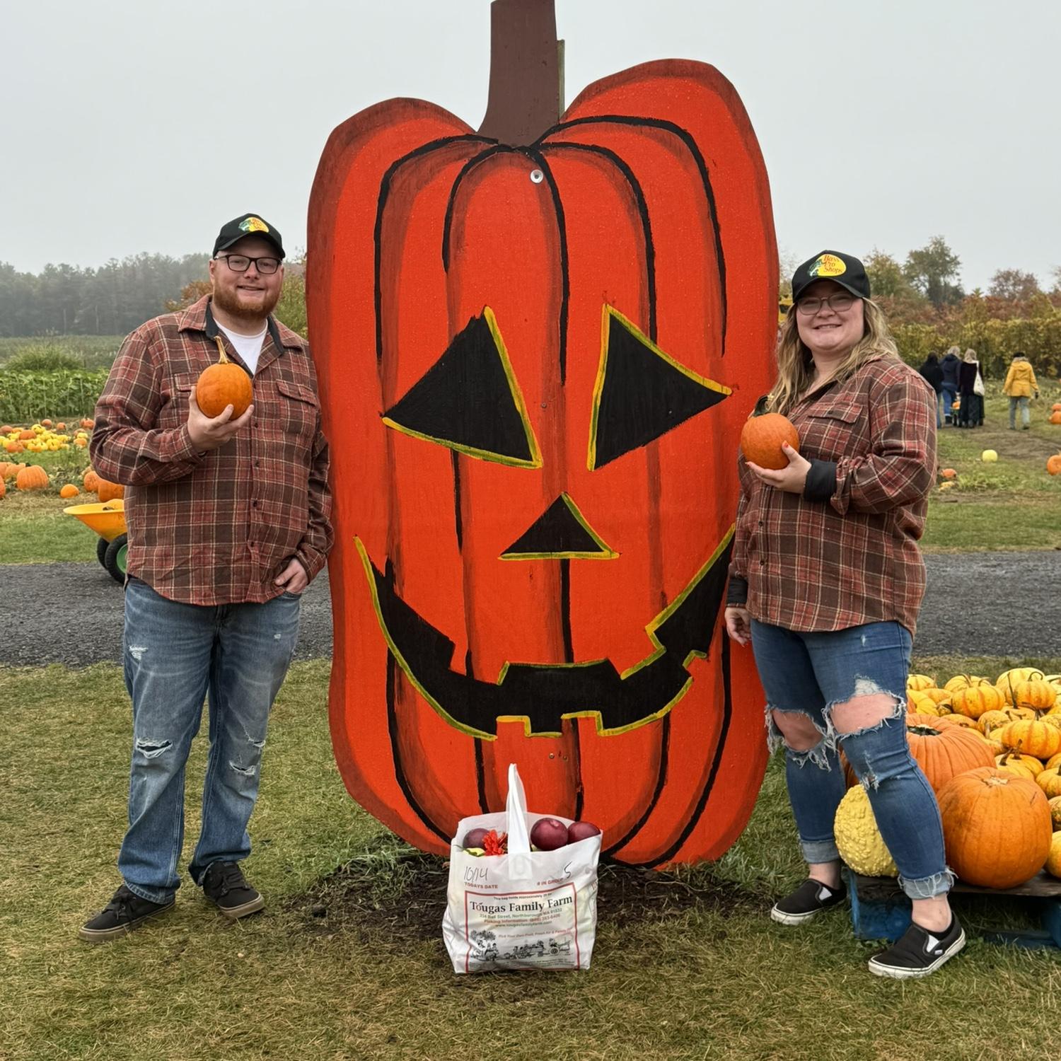 We picked our favorite pumpkin at the pumpkin patch! I’m sure glad we “picked” each other!