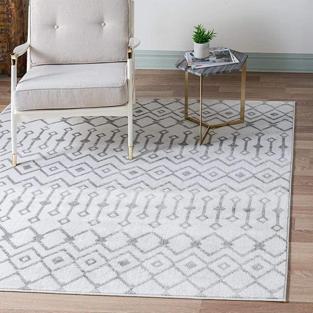 Rugs.com Geometric Kasbah Trellis Collection Rug – 6' Square Ivory Low Pile Rug Perfect for Living Rooms, Kitchens, Entryways