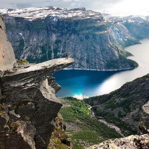 Fjord Hunting