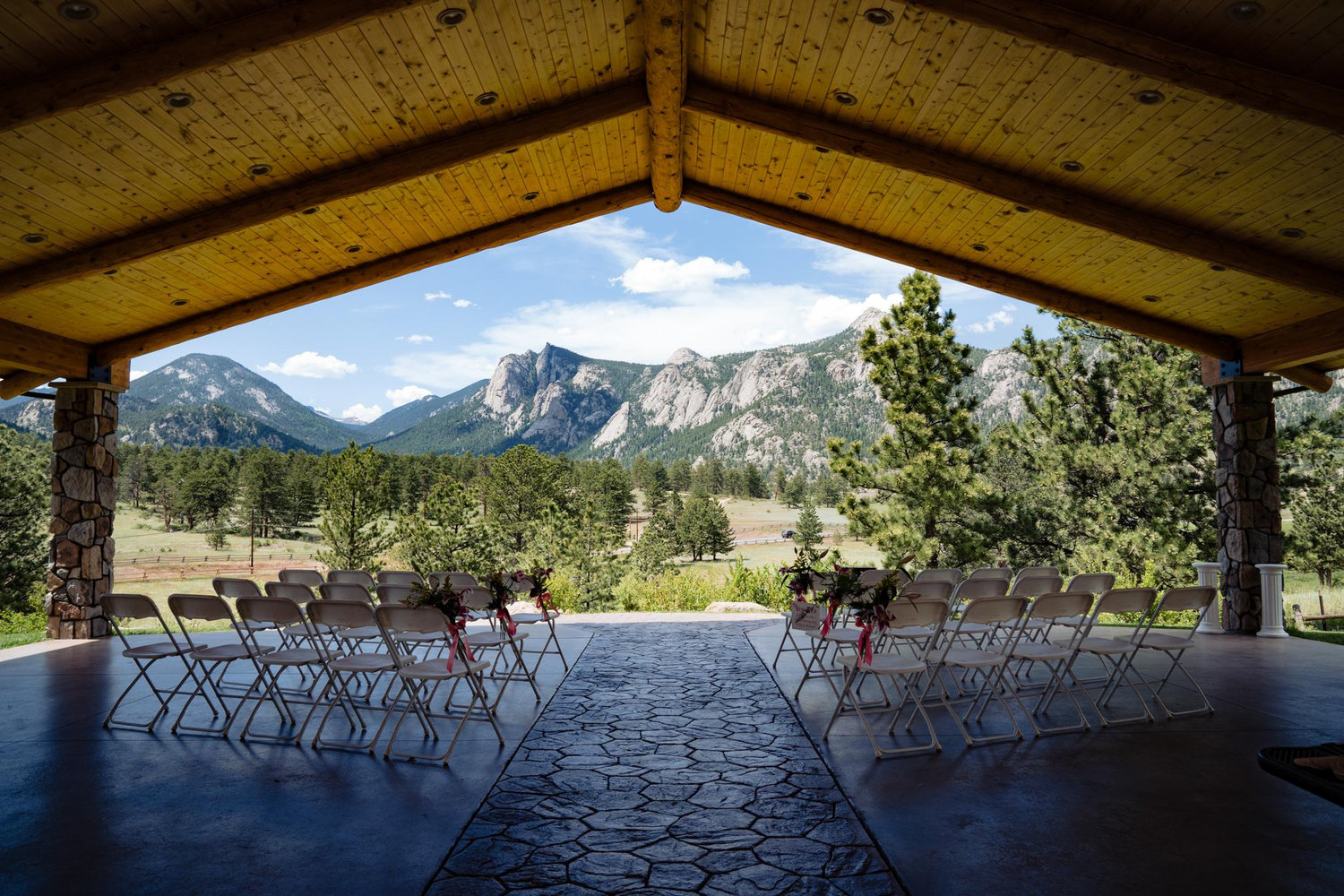 The Wedding Website of Ashley Mangus and Jackson Lewis