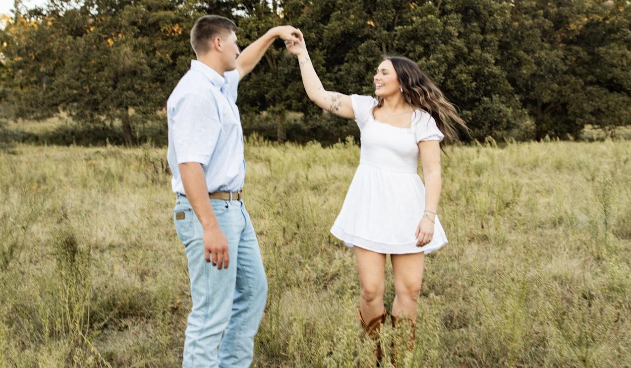The Wedding Website of Lizzie Shephard and Tanner Lambert