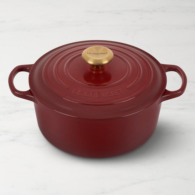 Le Creuset Signature Enameled Cast Iron Round Dutch Oven, 5 1/2-Qt., Rhone