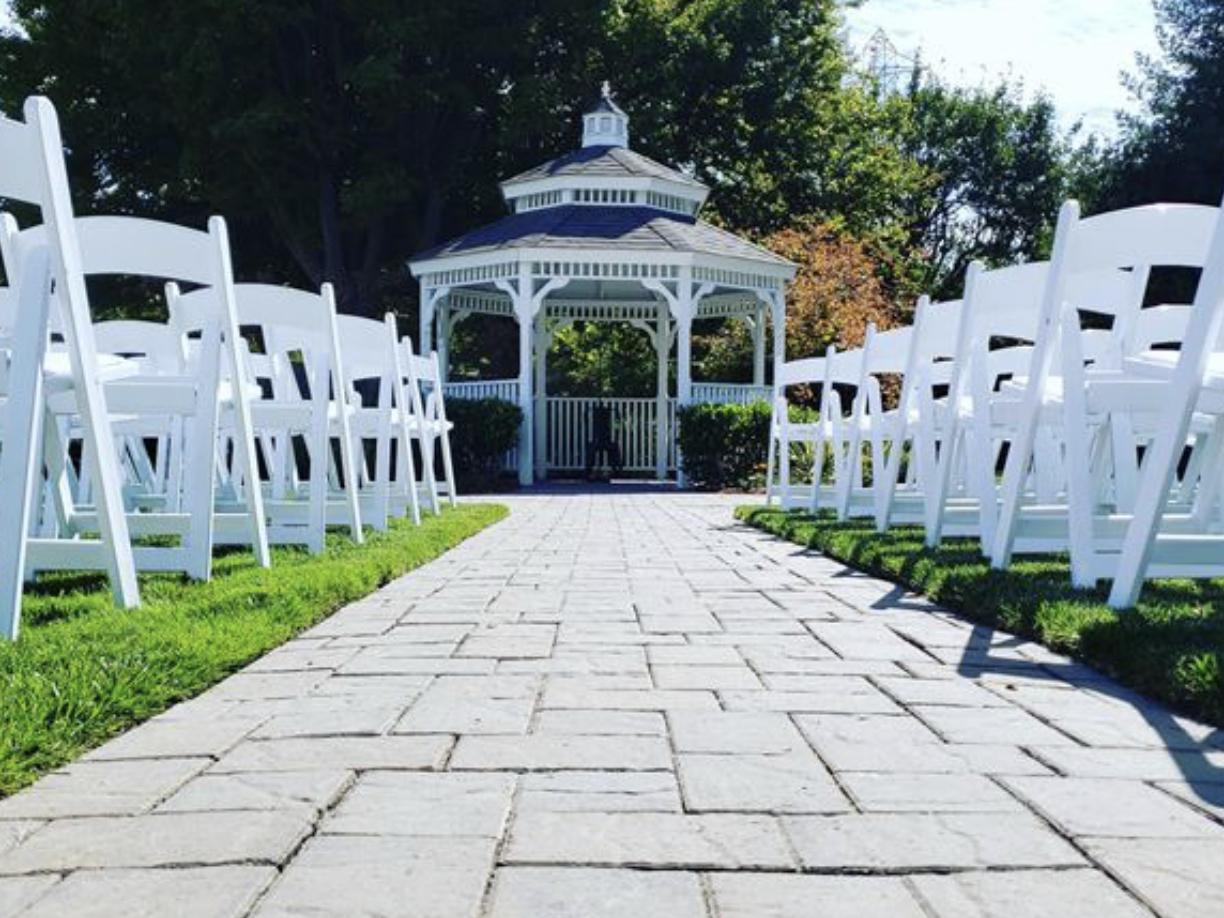 The Wedding Website of Sonia Soto and Perryn Hayden
