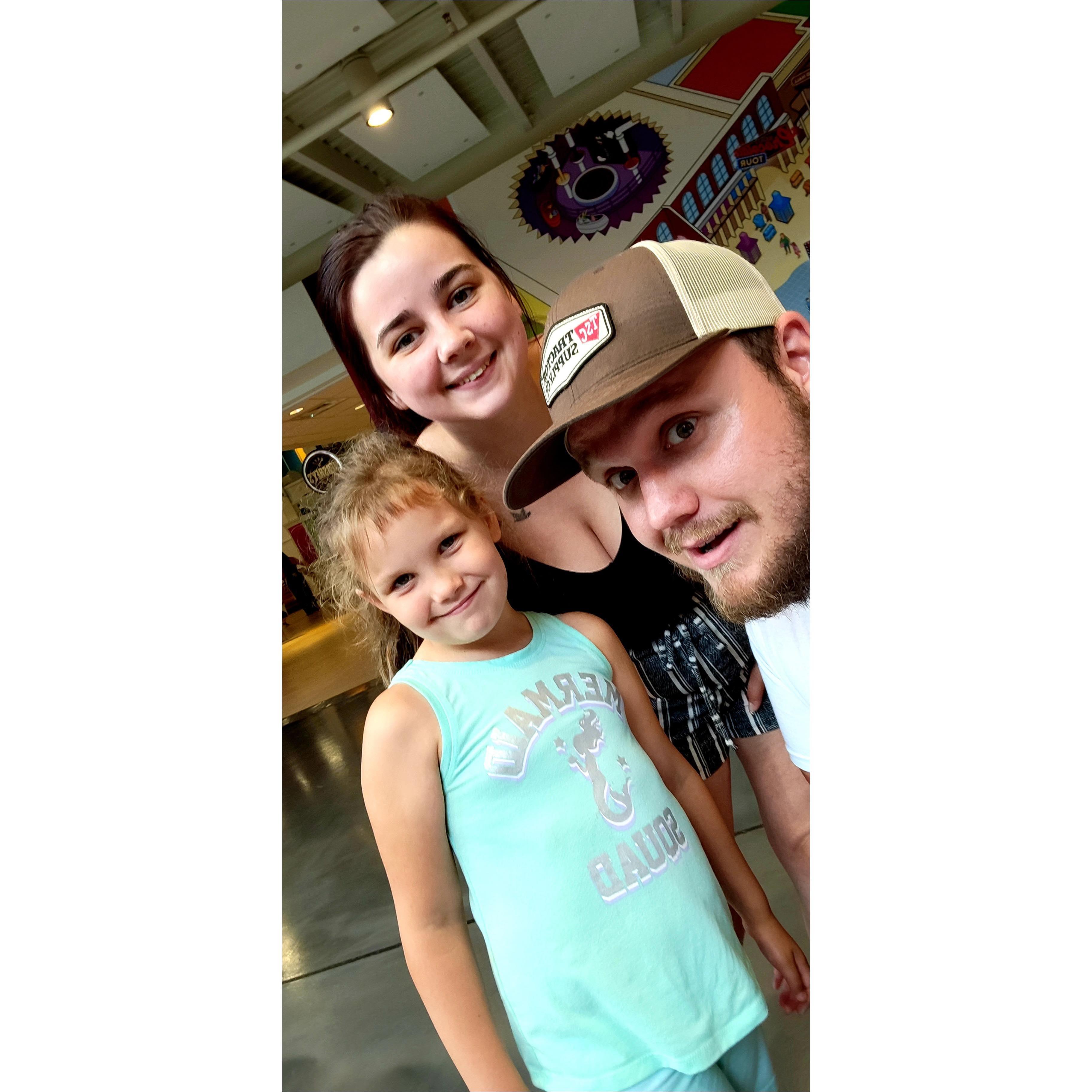 Our first "family" day trip to Hershey.