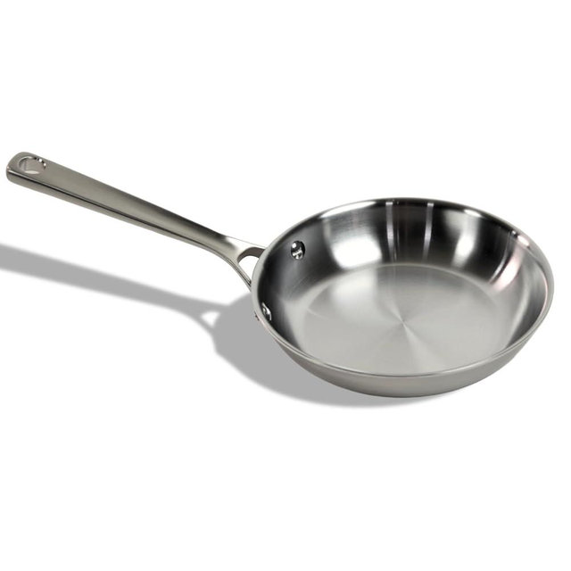 STRATA Carbon Steel Clad 8.5" Frying Pan Skillet, 3-Ply Carbon Steel Cookware with Aluminum Core, Lightweight (1.8 lbs), Even Heating, Stick-Resistant When Seasoned, Versatile & Fast-Heating