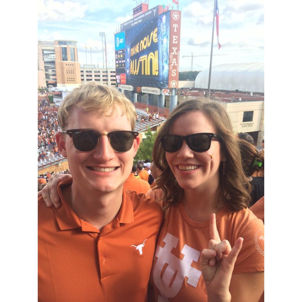 Hook em Horns!