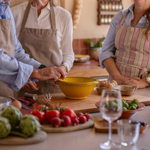 Spanish Cooking Class in Mallorca - Honeymoon