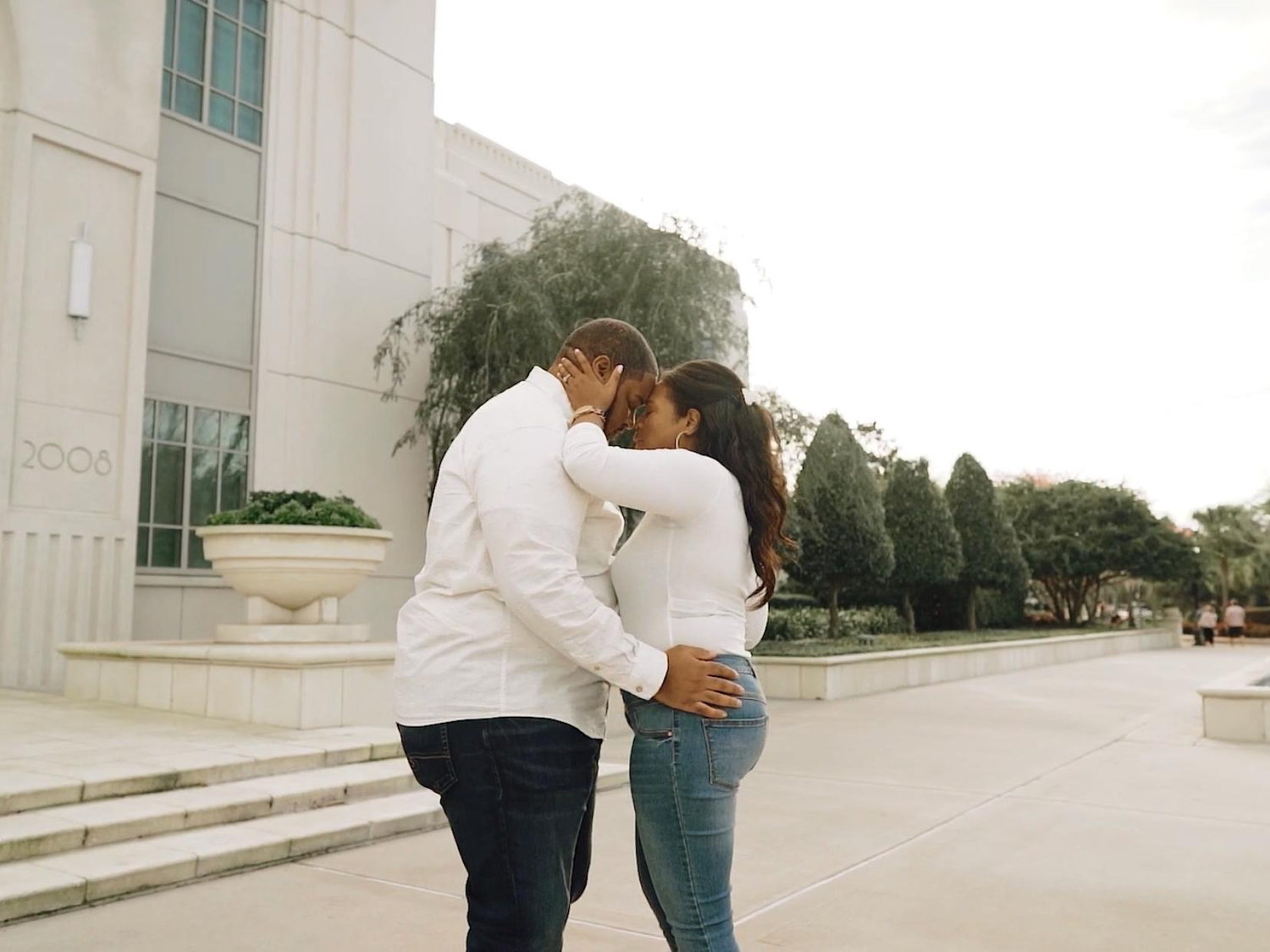 The Wedding Website of Joannie Descardes and George Moore Jr.