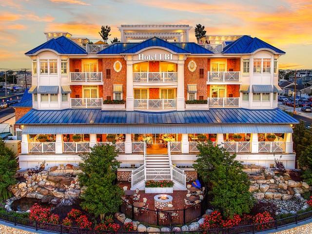 The Wedding Website of Karlee Kozik and Padraig Ryan