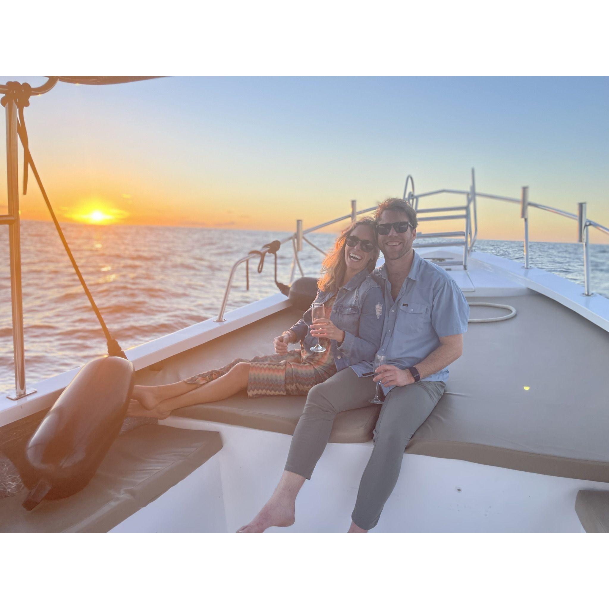 Sunset boat ride cruise in Yelapa, Mexico
[February 2022]