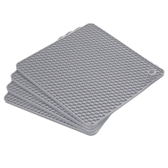 Unique Bargains Silicone Square Hot Pans Pads Heat Resistant Non-Slip Trivets 4 Pcs Light Grey