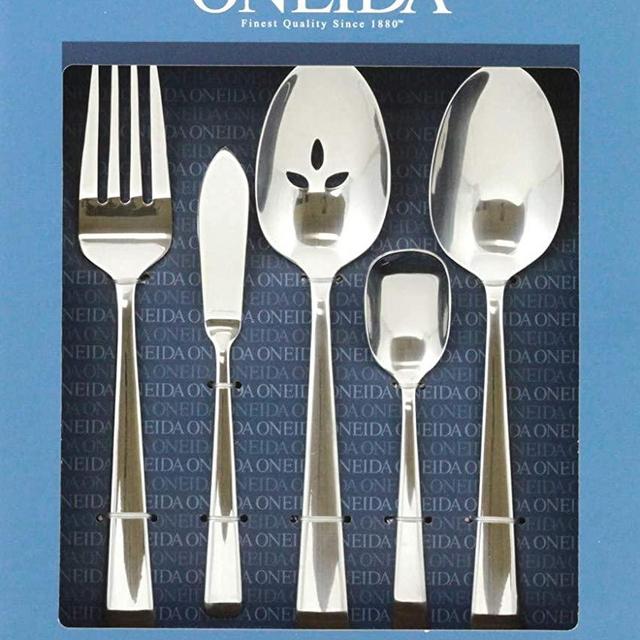 Oneida Nocha 5 Piece Hostess Set