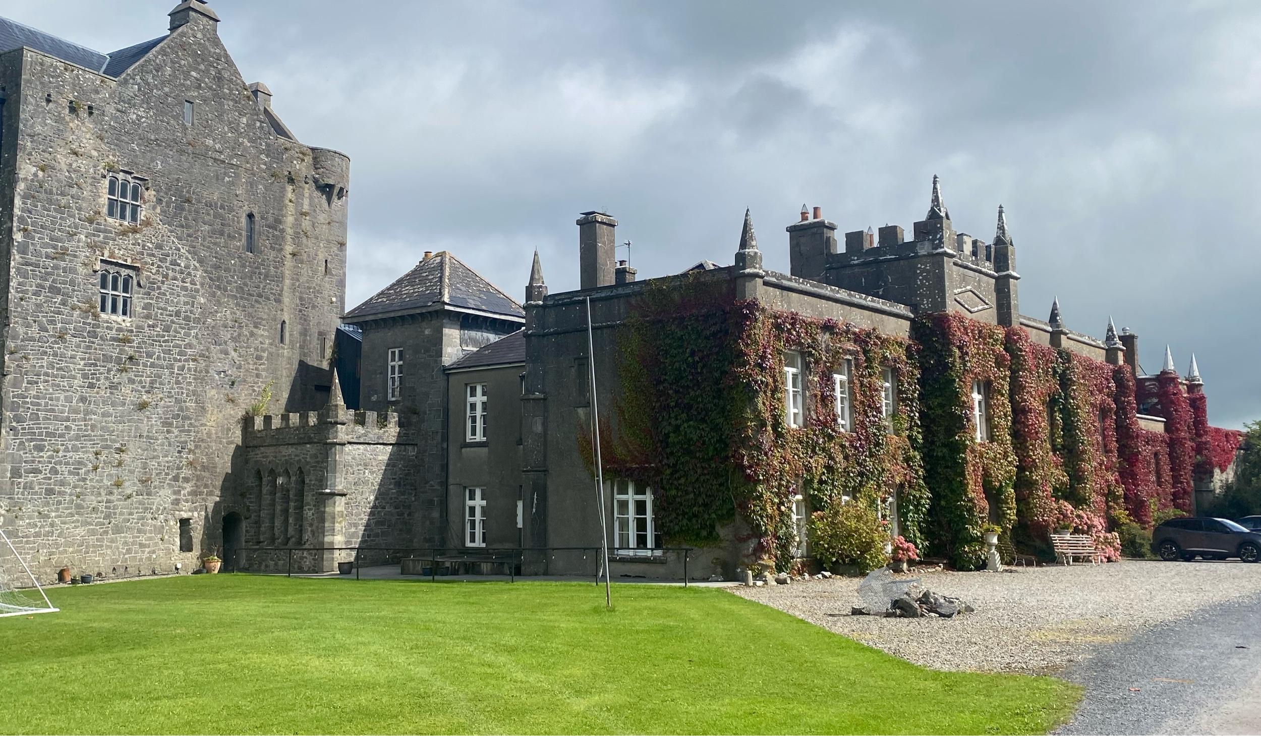 The Wedding Website of Isabella Lusk and Clifton McKenzie
