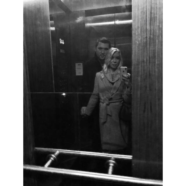 Mirror selfie in NYC