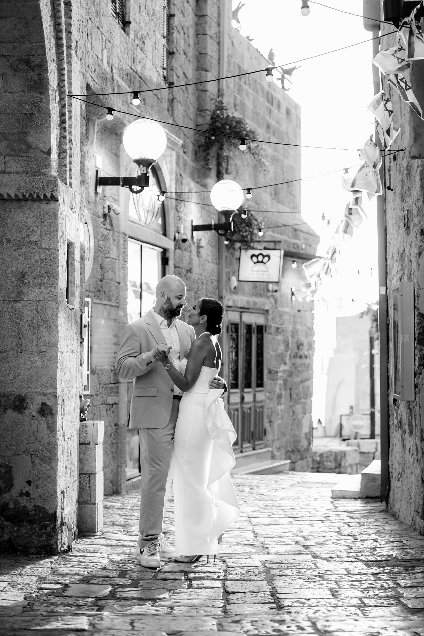 The Wedding Website of Lila Delkhah and Jonathan Davis