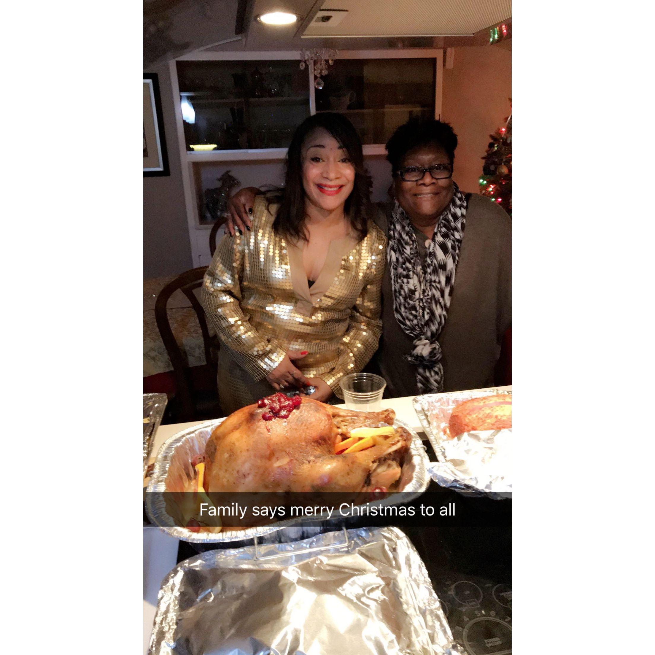 Marrnette and Shelia Thanksgiving with family.
