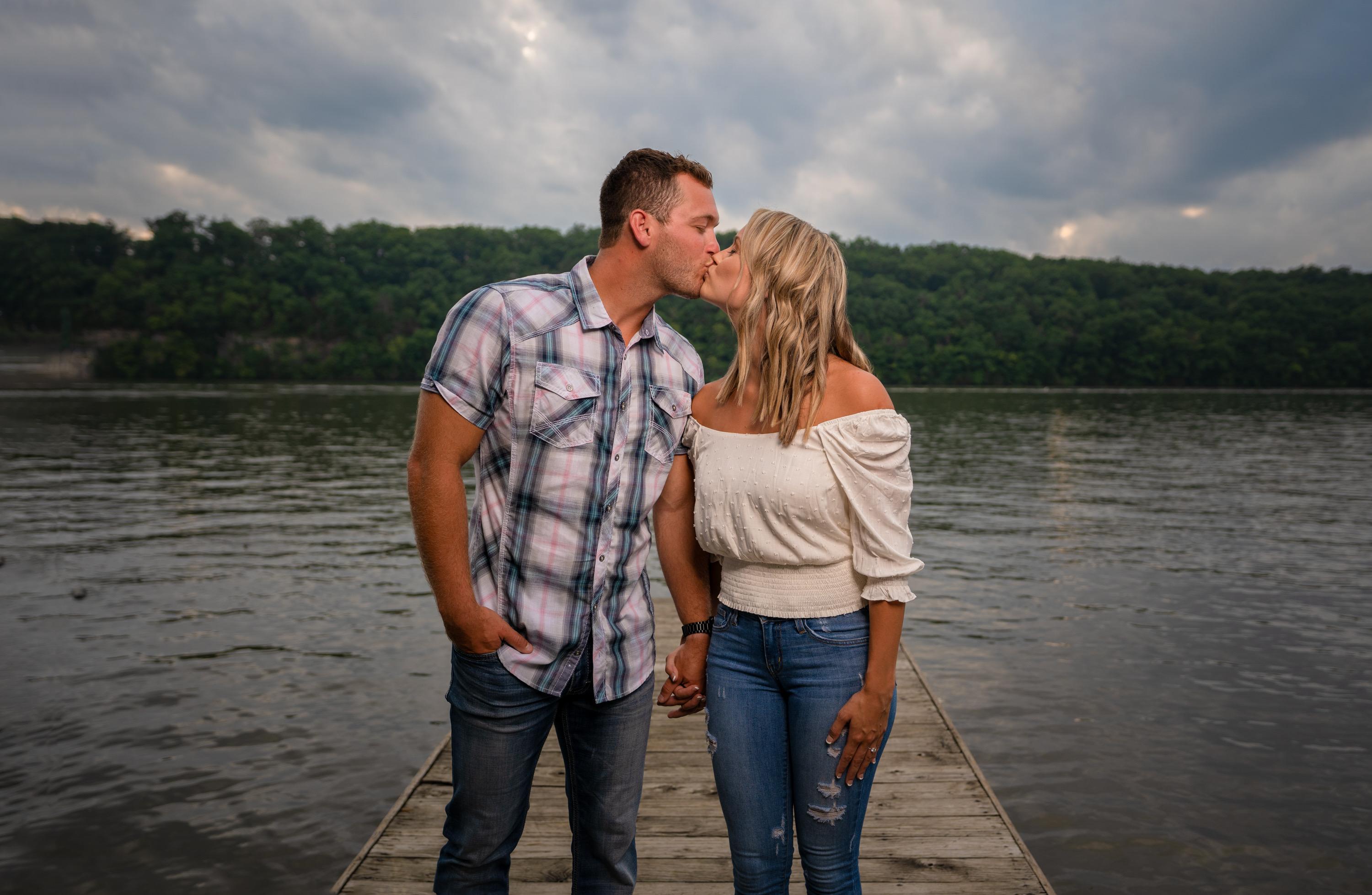 The Wedding Website of Skye Michelle Van Arsdale and Taylor Joseph Applebee