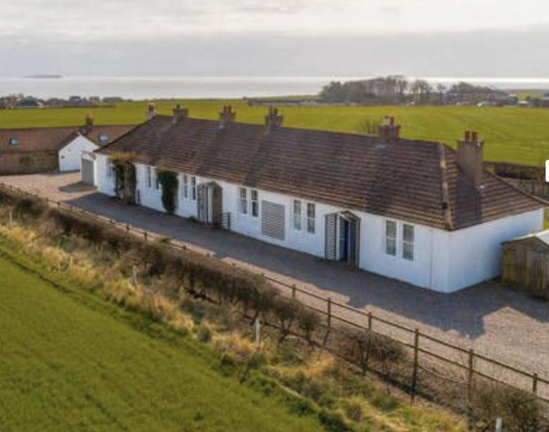 The Wedding Website of Fiona Maguire and Ian Cella